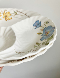 Set van 2 keramieken schalen met wilde bloemen. Vintage borden