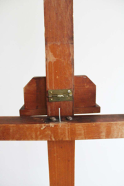 Super stoere houten schildersezel. Verstelbare vintage ezel / XXL stoepbord