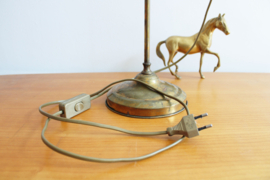 Goudkleurige vintage tafellamp, Framon - Italy. Antieke bureaulamp / bankierslamp