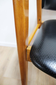 Houten vintage stoel met armleuningen. Mid Century design, Pastoe?