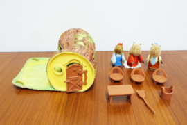 Vintage Fisher Price speelset - The Woodsey's.  Eekhoorntjes in boomstam poppenhuis