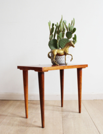 Houten vintage bijzettafeltje. Mid Century retro design tafel