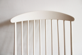 Witte vintage schommelstoel, Lena Larsson voor Nesto? Scandinavisch rocking chair.