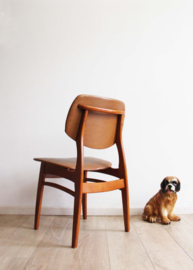 Houten vintage stoel met skai leer. Mid Century eetkamerstoel