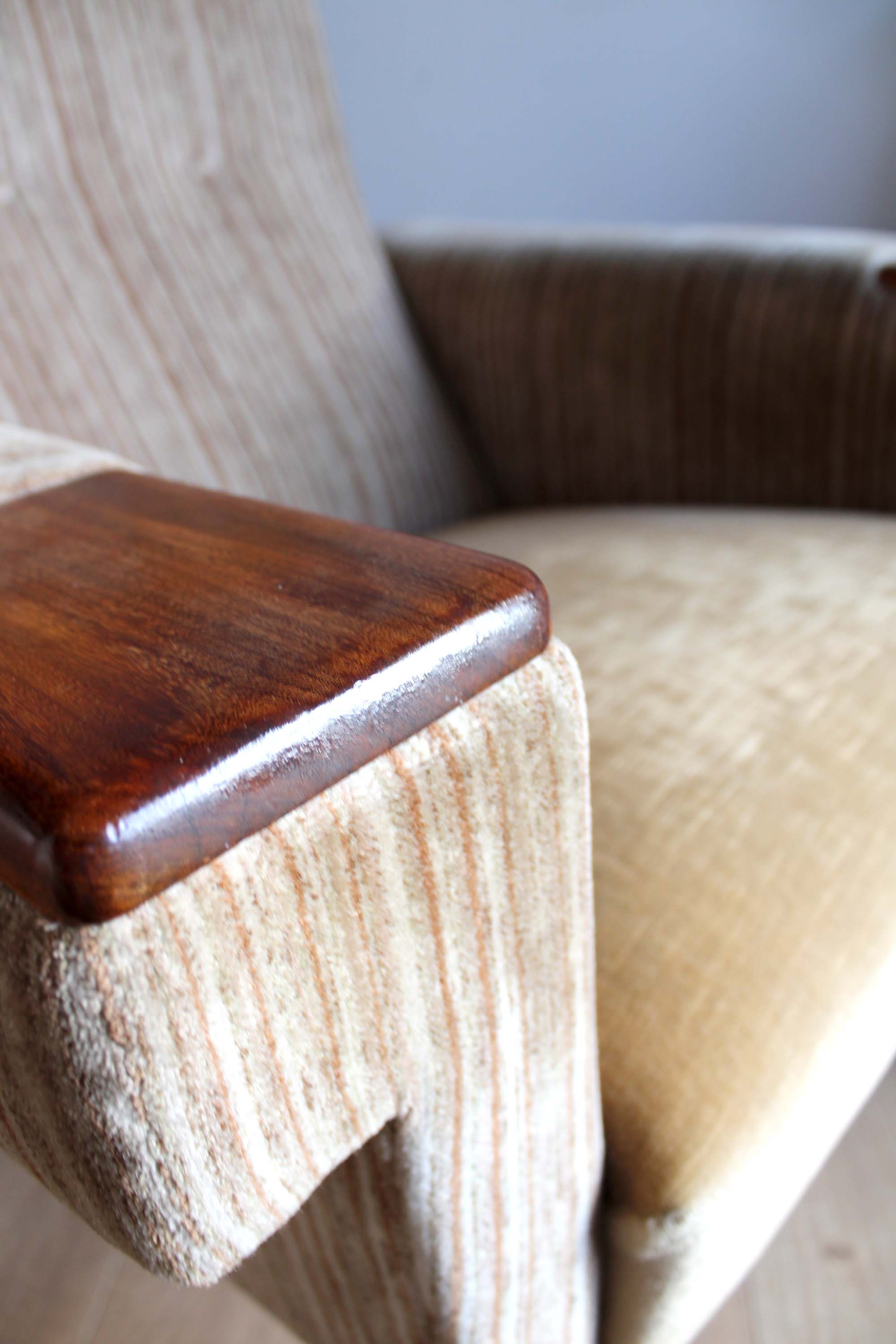 Heerlijke vintage Mid Century fauteuil. Retro design lounge stoel