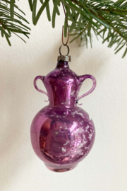 Paars glazen vintage kerstbal - kruik. Antieke kerstversiering/ ornament