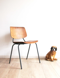 Industriële retro schoolstoel,  Kho Liang Ie? Hout/metalen vintage stoel