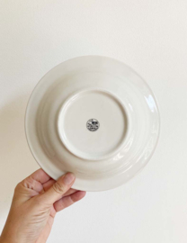 Set vintage borden, Kun - Lun - China . 4 diepe retro borden in Memphis stijl.
