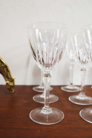 Set van 12 kristallen wijnglazen. Vintage glazen, rood en wit