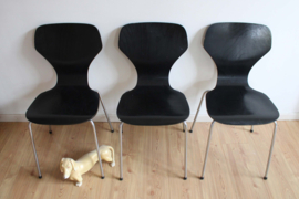 Set van 3 zwarte vintage stoelen. Retro design stoel - Phoenix made in Denmark