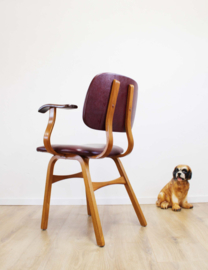 Houten vintage stoel met armleuningen. Mid Century design,  Pastoe?