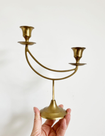 Dubbele messing kandelaar. Goudkleurige vintage kaarsenhouder