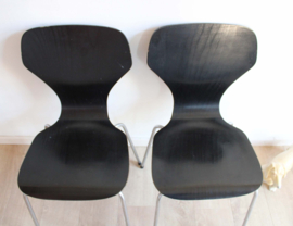 Set zwarte vintage stoelen. Retro design stoel - Phoenix - Made in Denmark