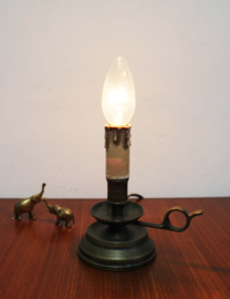 Goudkleurige tafellampje met creme kap. Vintage lamp