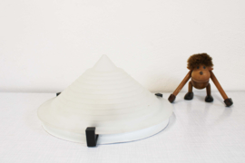 Witte vintage plafondlamp / plafonnière - T9317 - Ikea. Retro design lamp in Memphis stijl.