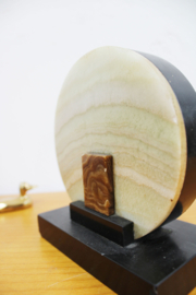 Marmeren vintage boekensteun. Art Deco ornament
