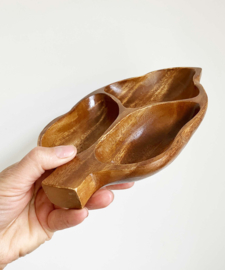 Houten vintage schaal in blad vorm. Boho bord met vakken / snackschaal