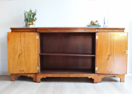 Royaal houten sideboard - Georgian revival.  Vintage dressoir met lades.