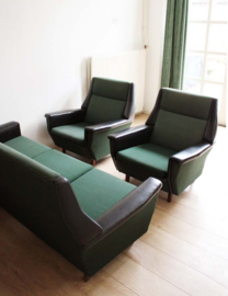 Groen / zwarte vintage bank met 2 fauteuils.  Retro design zithoek