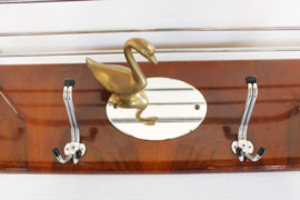 Houten vintage kapstok met spiegeltje. Retro Mid Century wandkapstok