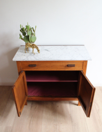 Antieke houten commode met marmeren blad. Vintage kast / Art Deco dressoir