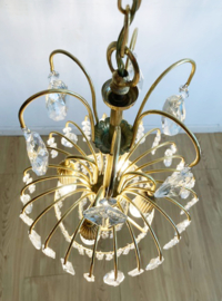 Kleine goudkleurige vintage kroonluchter. Hollywood Regency hanglamp