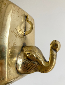 Goudkleurig schaaltje met deksel - olifant.  Vintage messing (?) sierraden bakje