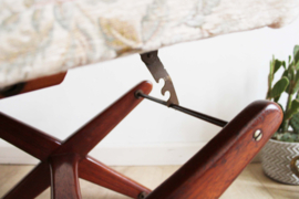 Verstelbare vintage voetenbank -  Gimson & Slater? Retro hocker, jaren 60.