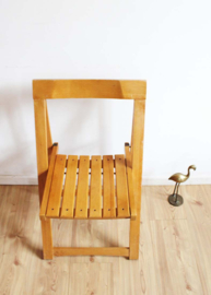 Houten vintage klapstoel. Retro design stoel, Trieste folding chair van Aldo Jacober?