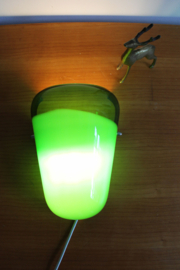 Groen glazen wandlamp. Retro design lamp, Lavin - IKEA