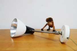Vintage spotje voor aan de wand. Retro lampje. Philips?