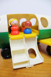 Vintage Fisher-Price vliegtuig met 4 poppetjes. Retro speelgoed #182