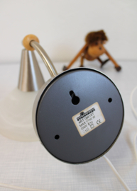 Vintage Steinhauer wandlamp met houten details. Retro lampje