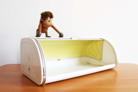 Vintage Brabantia broodtrommel met geel deksel. Groot retro bewaarblik