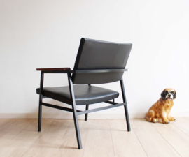 Zwarte vintage fauteuil. A3 lounge chair - Gebr. Van der Stroom voor Avanti?