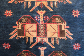 Uniek vintage tapijt. Handgeknoopt Oosters kleedje blauw/oranje