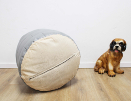 Grijze vintage lapjes poef. Retro patchwork Ottoman/ kussen