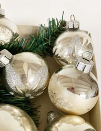 Set glazen vintage kerstballen. 9 antieke? zilveren kerstversiering.