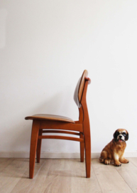 Houten vintage stoel met skai leer. Mid Century eetkamerstoel