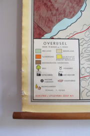 Vintage schoolplaat van Overijssel (Nederland). Oude retro landkaart