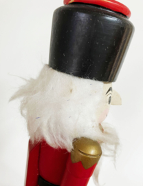 Houten vintage notenkraker - Duits? Handbeschilderde retro kerst decoratie