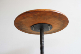 Hout/metalen vintage atelier kruk. Industriële retro schoolkruk.