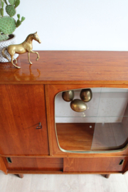Houten vintage dressoir - thee/servieskast. Mid Century retro design kast