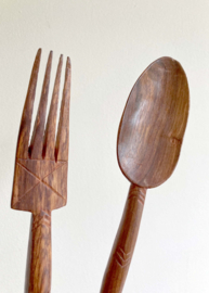 Houten vintage slabestek, Afrikaans? Handgemaakte lepel en vork.