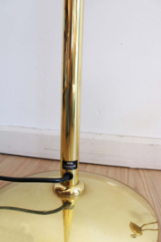 Goudkleurige Hollywood Regency stijl vloerlamp - Metalarte. Vintage design lamp.