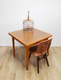 Vintage eettafel met uitschuifbare bladen. Houten Mid Century retro tafel.