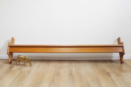 Houten vintage wandplank. Eiken boekenplank / schap / wandrek