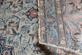 XXL Vintage Perzisch tapijt. Supergroot en stoer Oosters kleed