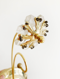 Vintage wandlampje met glazen bloem kap. Hollywood Regency stijl lampje