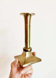 Messing kandelaar. Goudkleurige antieke (?) kaarsenhouder